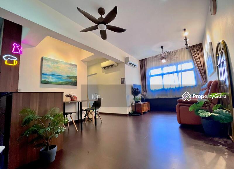 For Rent - 52 Cassia Crescent