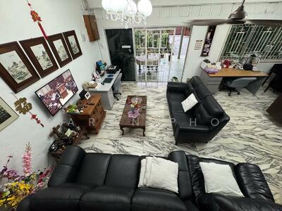 For Sale - Jalan seni / Jalan Bahasa/ Jalan Unggas