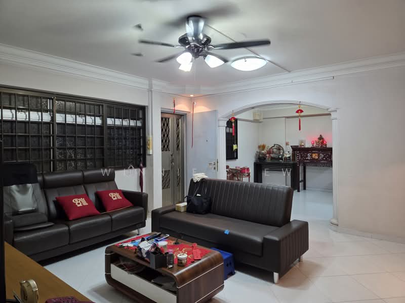842G Tampines Street 82, 842G Tampines Street 82, 3 Bedrooms, 1,163 sqft, HDB Flat For Sale, by Winnie Chew, 60121740 - Living Room - PropertyGuru.com.sg