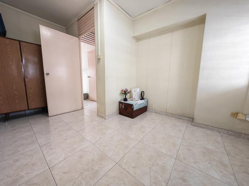 For Sale - 668D Jurong West Street 64
