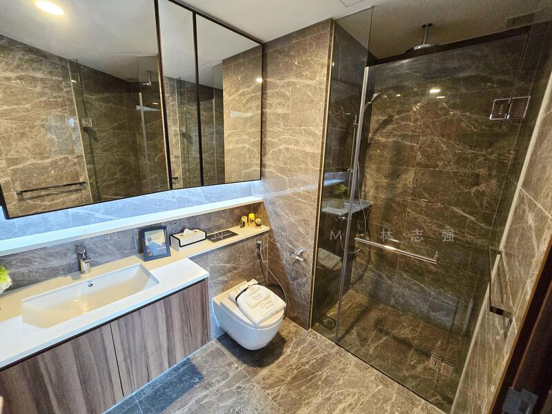 Lentor Modern, Lentor Central, 2 Bedrooms, 732 sqft, Condominium For Sale, by Anthony Lim, 60121776 - Bathroom - PropertyGuru.com.sg
