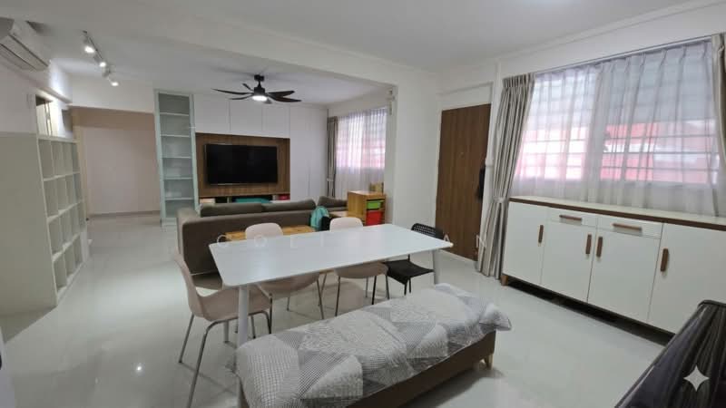 13 Toh Yi Drive (Living Room)