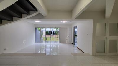 For Rent - Chancery Court