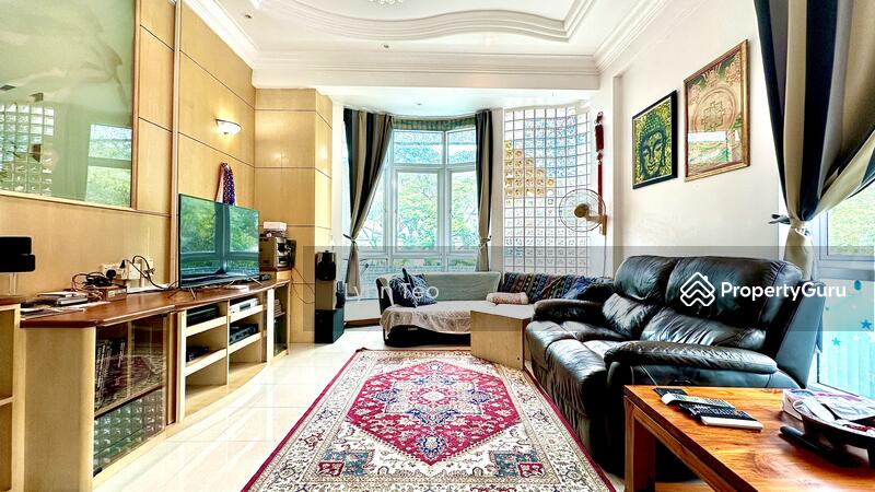 For Sale - Beside Downtown East @ Le Loyang