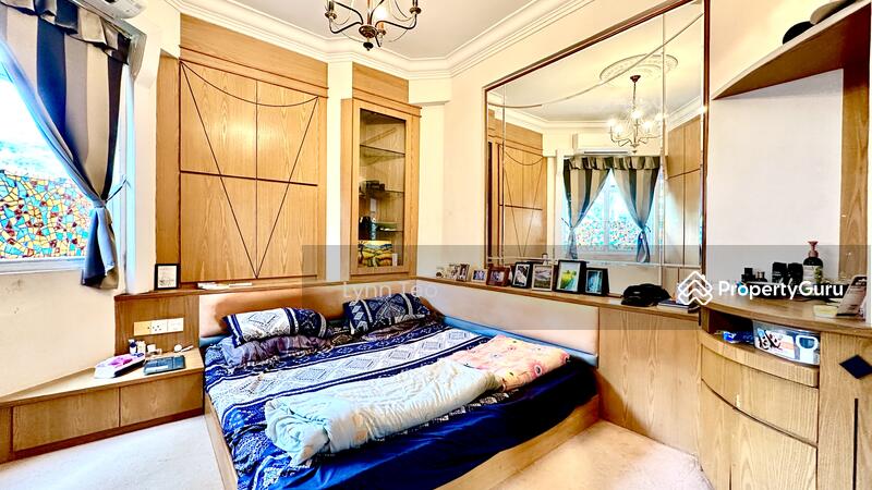 For Sale - Beside Downtown East @ Le Loyang
