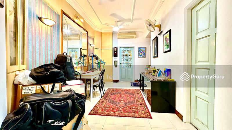 For Sale - Beside Downtown East @ Le Loyang