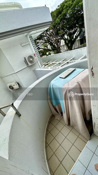 For Sale - Beside Downtown East @ Le Loyang