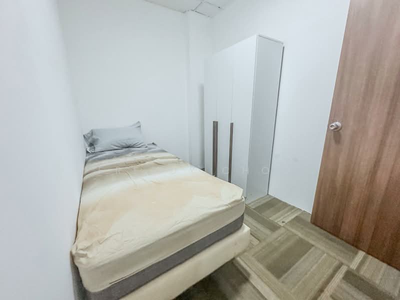 Beach Road, ❤️Fully Furnished Walkup 2 Bedrooms at Beach Road Shophouse for Rent❤️, 3 Bedrooms, 500 sqft, Shophouse For Rent, by Freddy Choo, 60122108 - Bedroom - PropertyGuru.com.sg