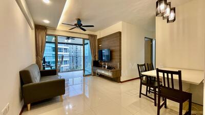 For Sale - 520A Tampines Central 8