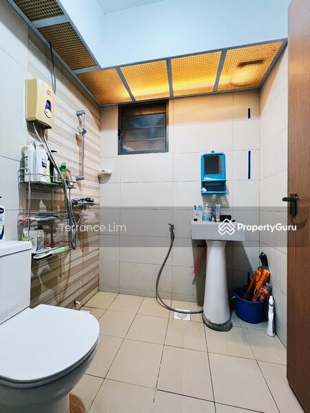 Common Bathroom