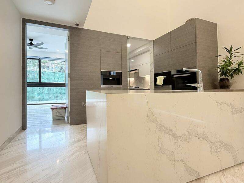 For Sale - ⭐️⭐️LANDED7772 @ D19 ALMOST BRAND NEW SEMI-DETACHED