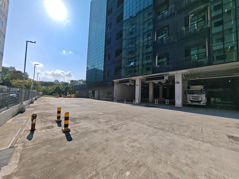 Interlocal Centre, 100G Pasir Panjang Road, 1,721 sqft, Light Industrial (B1) For Rent, by David Sim BBM, 60122207 - CommercialGuru.com.sg
