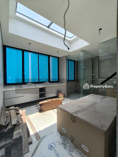 For Sale - Tembeling Road