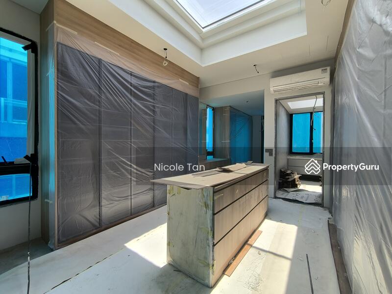 For Sale - Tembeling Road