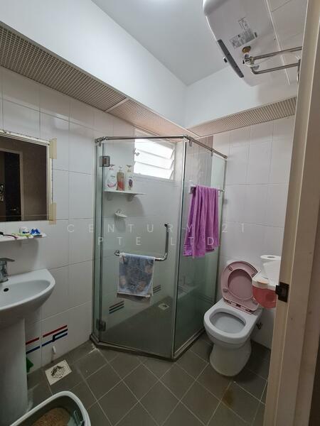 For Rent - 286C Compassvale Crescent