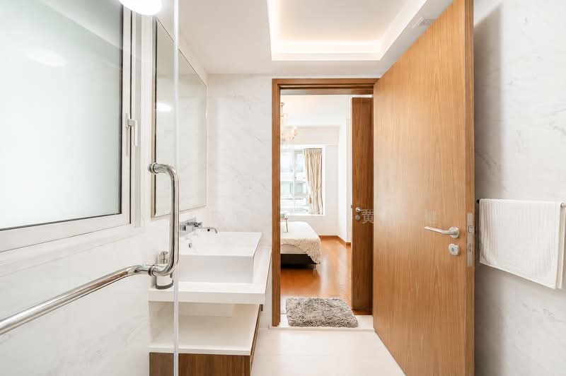 Suites at Orchard, 38 Handy Road, 1 Bedroom, 560 sqft, Condominium For Rent, by Javier Ng 黄允健, 60122423 - PropertyGuru.com.sg