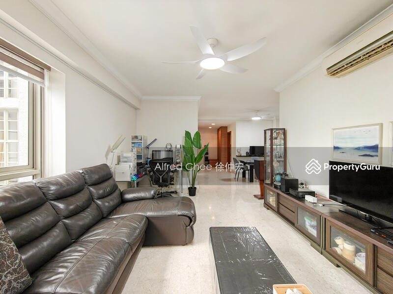 Huge Living Area