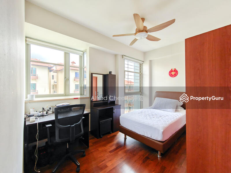 Huge Common Bedroom 1