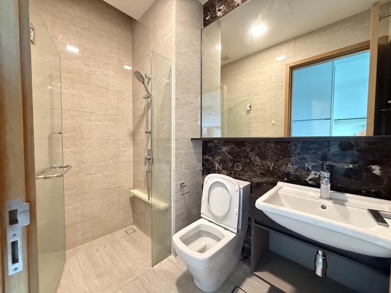 City Gate, 371 Beach Road, Beach Road / Bugis / Rochor, Studio, 250 sqft, Apartment For Rent, by Nancy Zhang Yani, 60122477 - Bathroom - PropertyGuru.com.sg