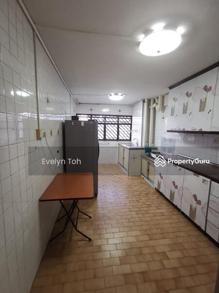 For Sale - 239 Bukit Batok East Avenue 5