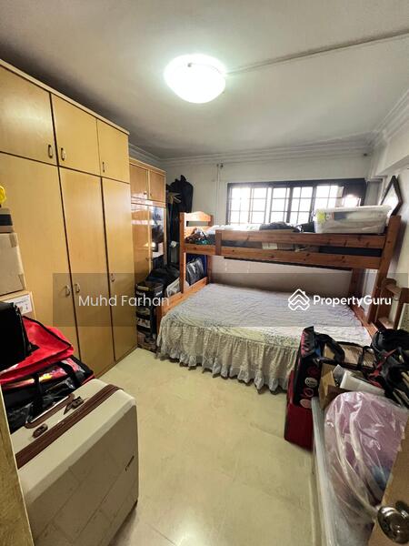 For Sale - 247 Jurong East Street 24