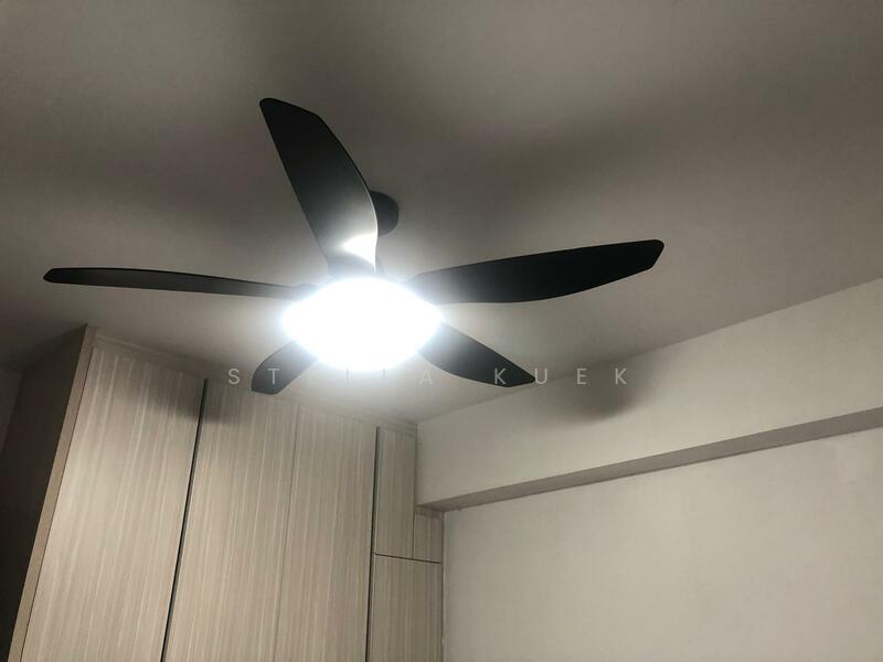 3 bedrooms With Aircon And Ceiling Fan
