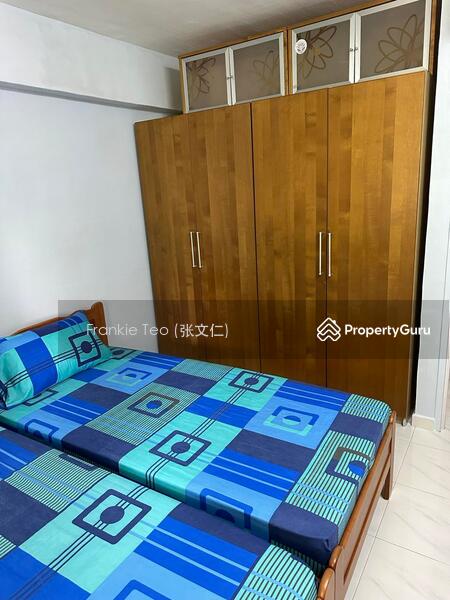 Blk 825