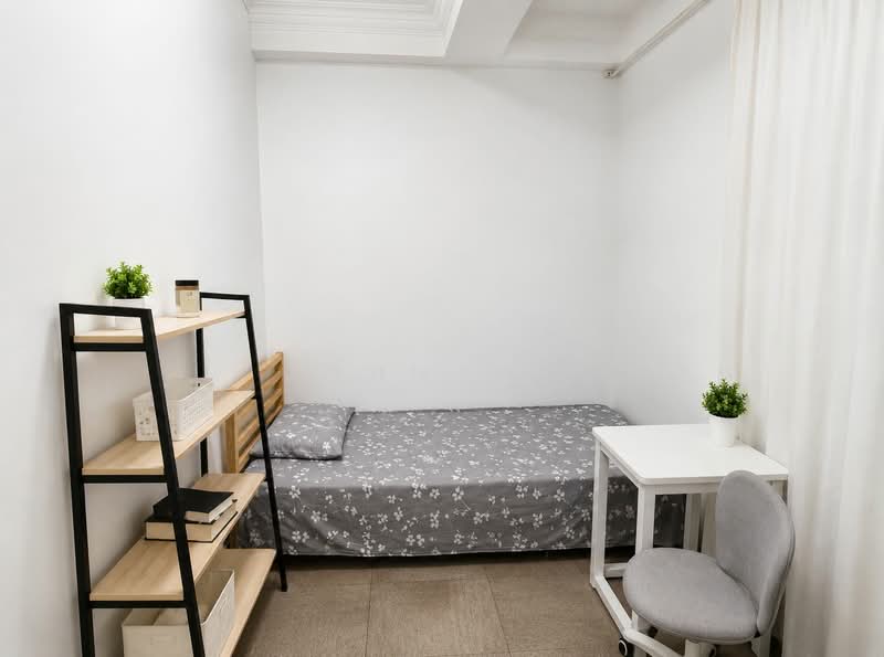 Regent Park, 26 Jalan Lempeng, 2 Bedrooms, 904 sqft, Condominium For Sale, by John Lee, 60122733 - PropertyGuru.com.sg