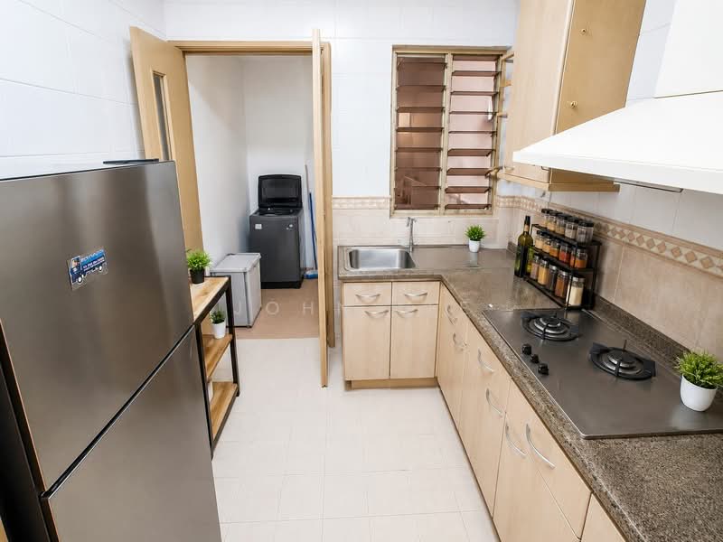 Regent Park, 26 Jalan Lempeng, 2 Bedrooms, 904 sqft, Condominium For Sale, by John Lee, 60122733 - PropertyGuru.com.sg