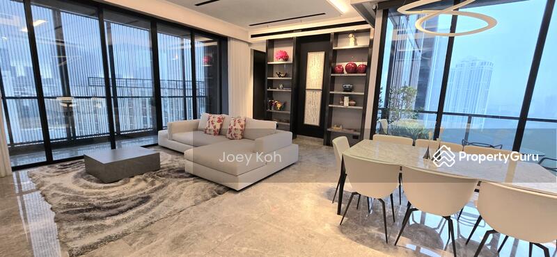 Spacious living 