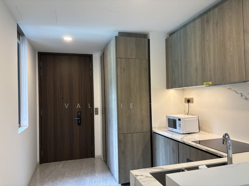 Leedon Green, 32 Leedon Heights, 2 Bedrooms, 700 sqft, Condominium For Sale, by Valerie Teo, 60122859 - Kitchen - PropertyGuru.com.sg