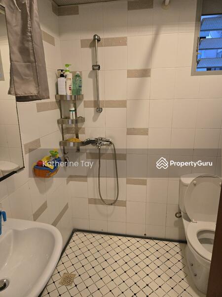 For Rent - 209C Compassvale Lane