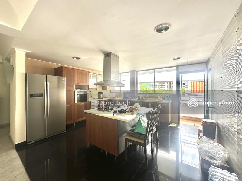 Common kitchen area 