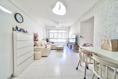 For Sale - 426C Yishun Avenue 11