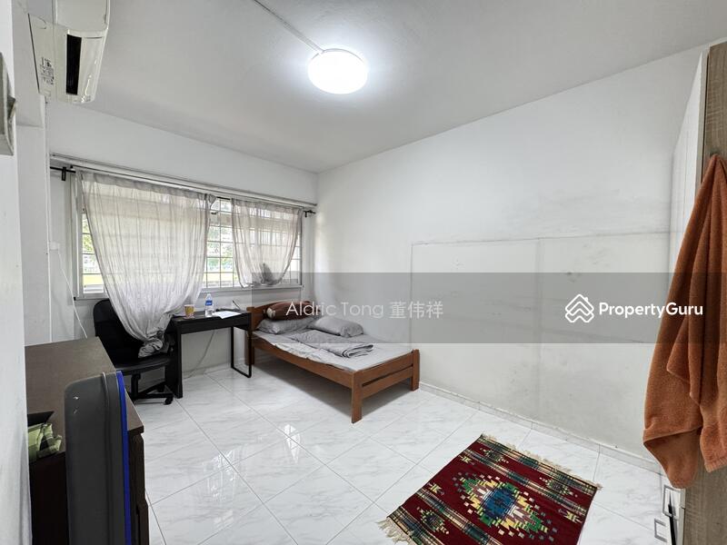 For Sale - 394 Tampines Avenue 7