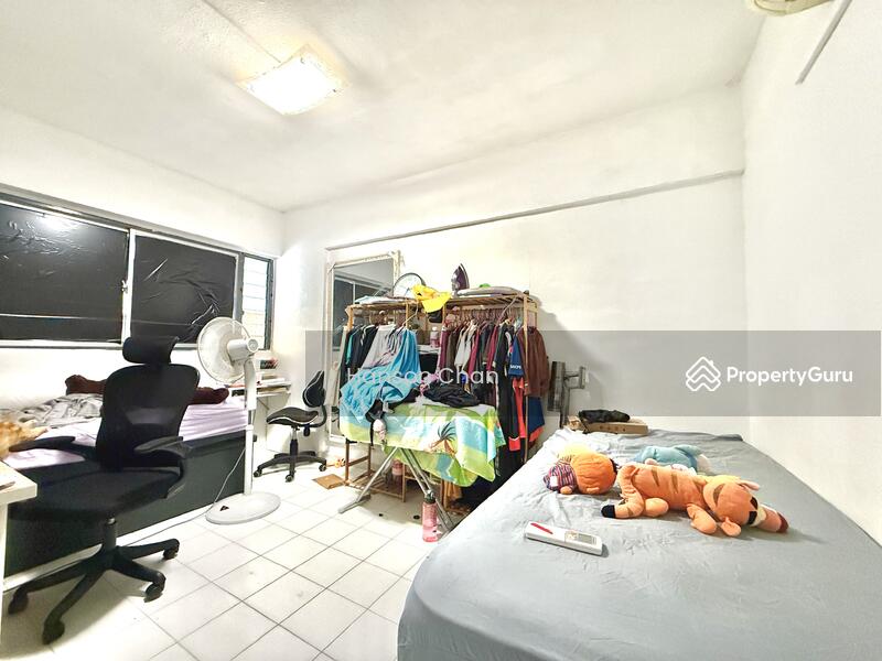 For Sale - 281 Tampines Street 22