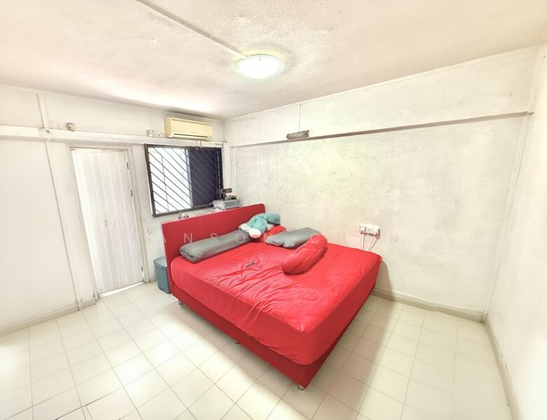 For Sale - 281 Tampines Street 22