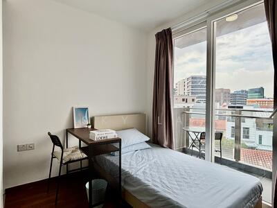 For Rent - Kensington Square