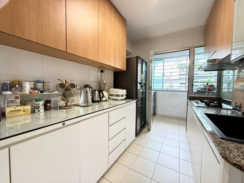 For Sale - 27 Ghim Moh Link