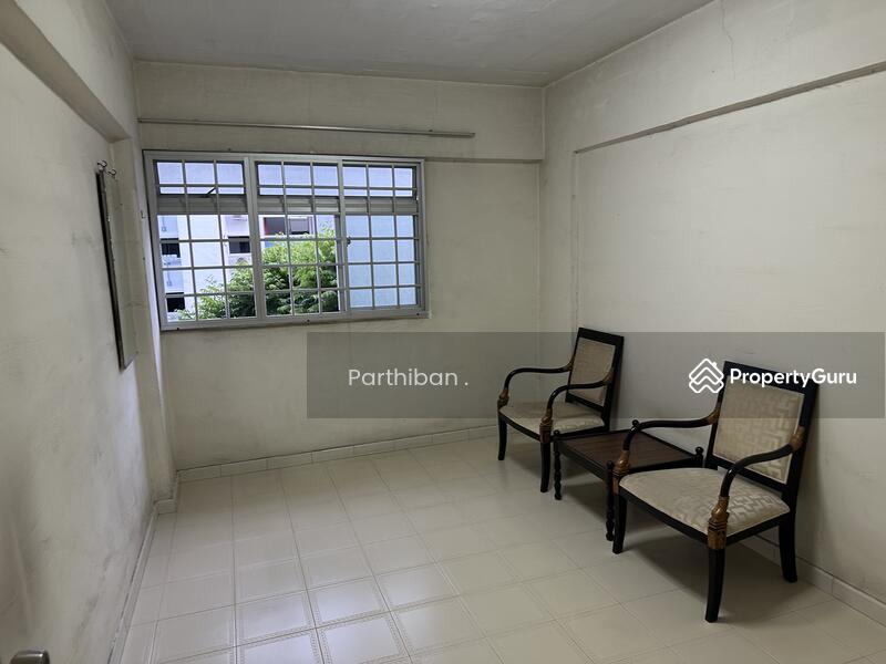 For Sale - 165 Bukit Batok West Avenue 8