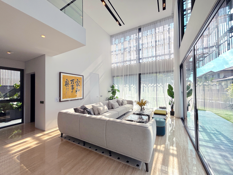 Cosy, light-filled double-volume living area