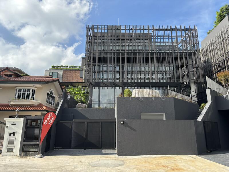 Contemporary design, a signature of Edmund Ng Achitects