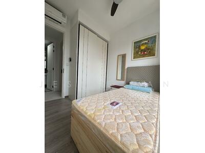 For Rent - Royal Hallmark