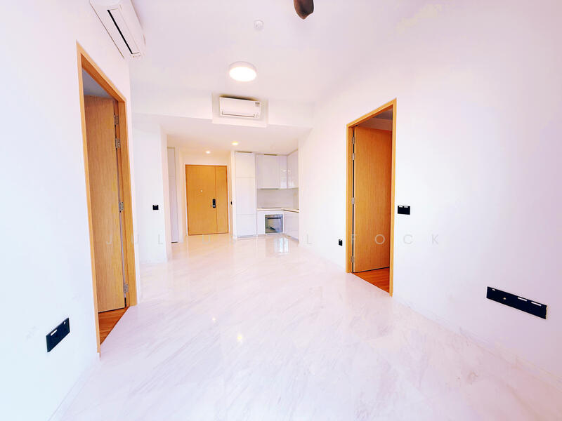 Peak Residence, 333 Thomson Road, 2 Bedrooms, 829 sqft, Condominium For Rent, by Julius WL Fock, 60123428 - Living Room - PropertyGuru.com.sg