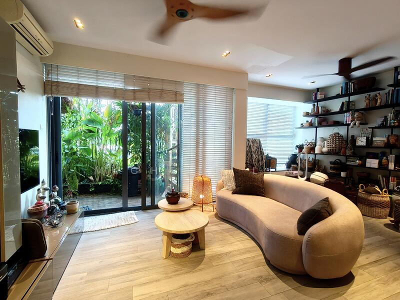 Living room combined with 2nd bedroom