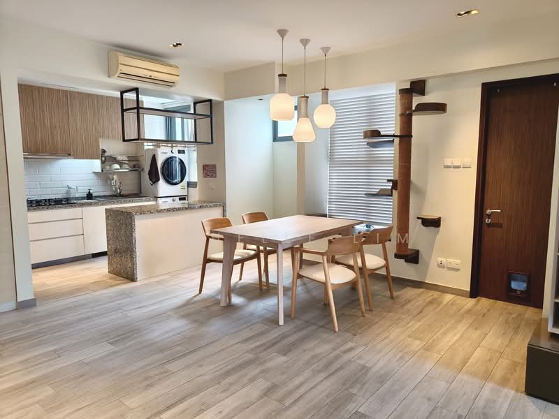 Axis @ Siglap Apartment For Sale at S$ 2,380,000 | PropertyGuru Singapore - Dining Room 