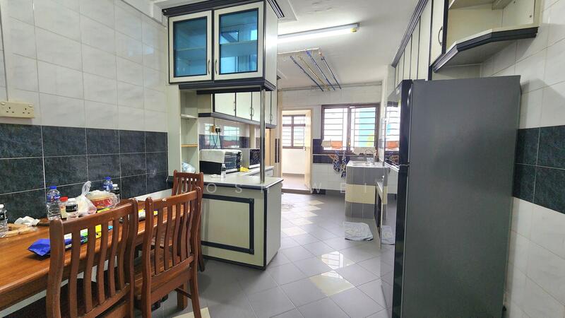 For Sale - 422 Ang Mo Kio Avenue 3