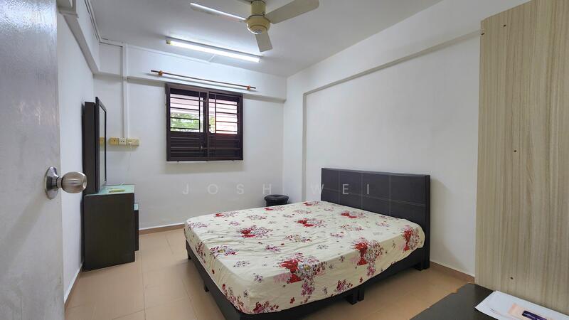 For Sale - 422 Ang Mo Kio Avenue 3