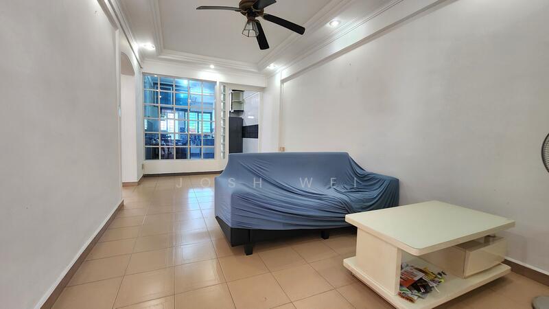 For Sale - 422 Ang Mo Kio Avenue 3