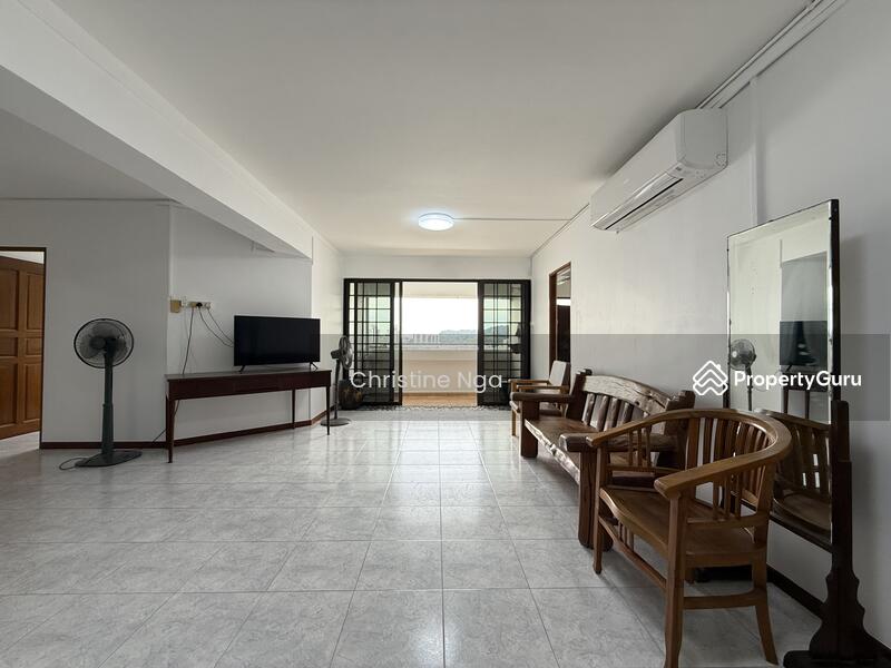 For Rent - 299 Bukit Batok Street 22